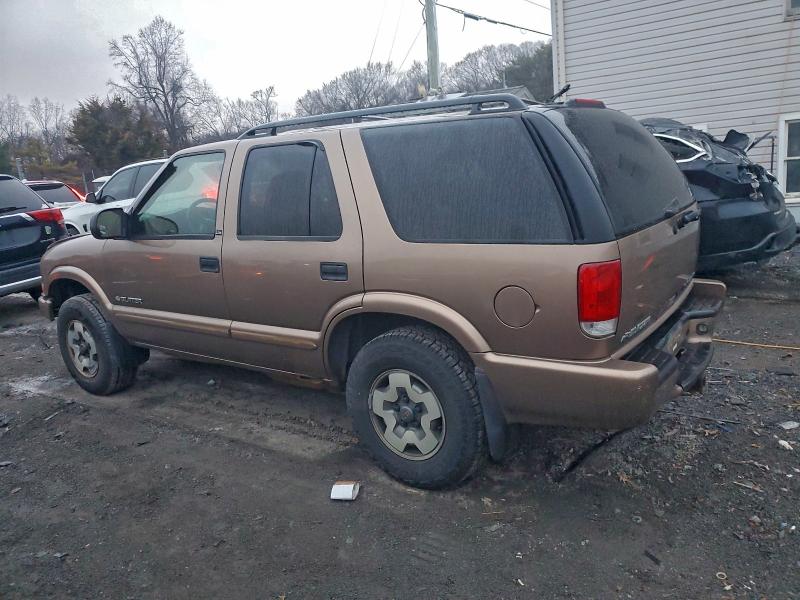 Photo 2 from auction – 2003 CHEVROLET BLAZER with VIN 1GNDT13X73K168807
