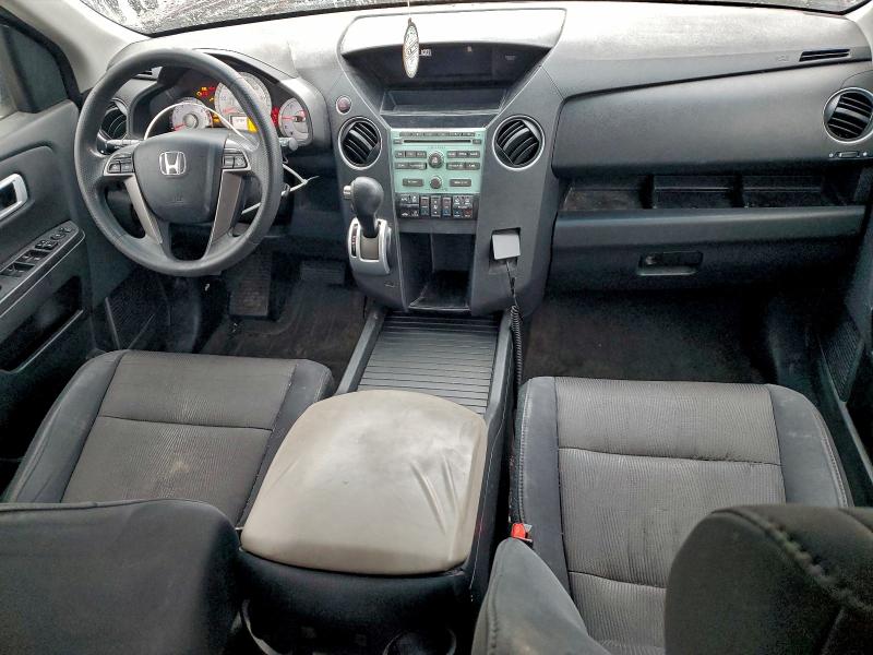 Photo 8 from auction – 2011 HONDA PILOT EX with VIN 5FNYF3H44BB024607