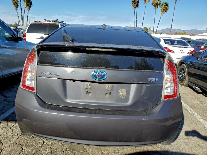 Photo 6 from auction – 2014 TOYOTA PRIUS with VIN JTDKN3DU0E0369537