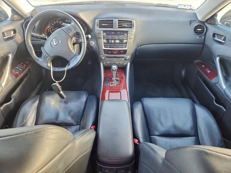 Photo 8 from auction – 2007 LEXUS IS 250 with VIN JTHCK262972013239