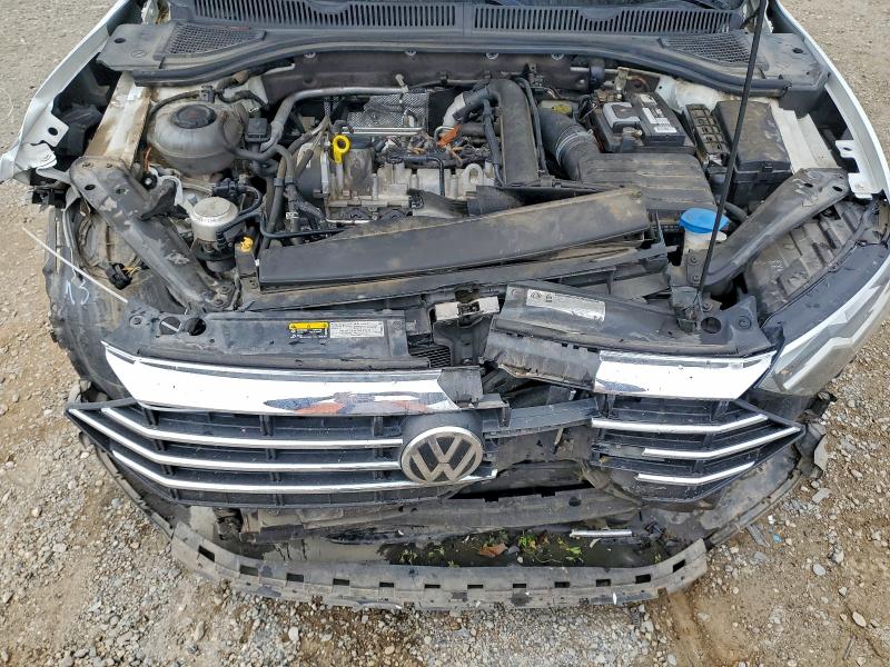 Photo 11 from auction – 2019 VOLKSWAGEN JETTA with VIN 3VWC57BU0KM195201