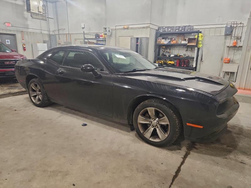 Photo 4 from auction – 2016 DODGE CHALLENGER with VIN 2C3CDZAG2GH352945