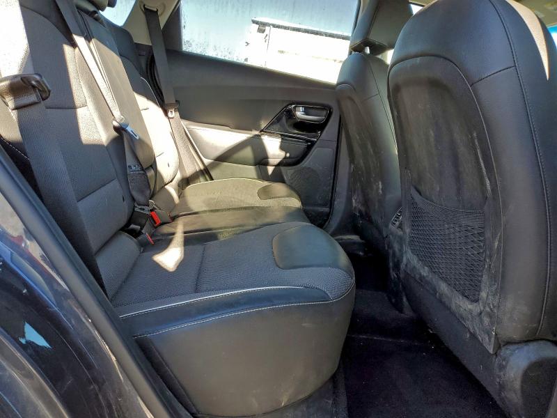 Photo 11 from auction – 2019 KIA NIRO EX with VIN KNDCC3LG6K5021889