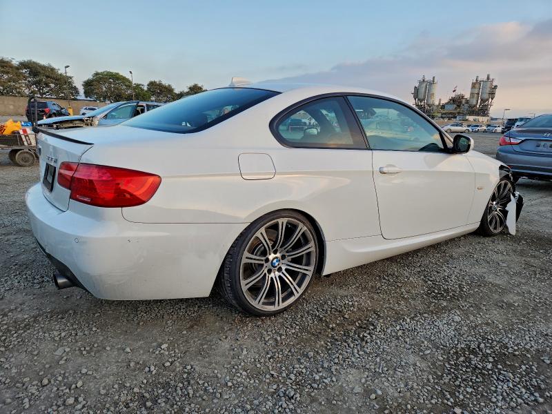 Photo 3 from auction – 2012 BMW 335 I with VIN WBAKG7C58CE802918