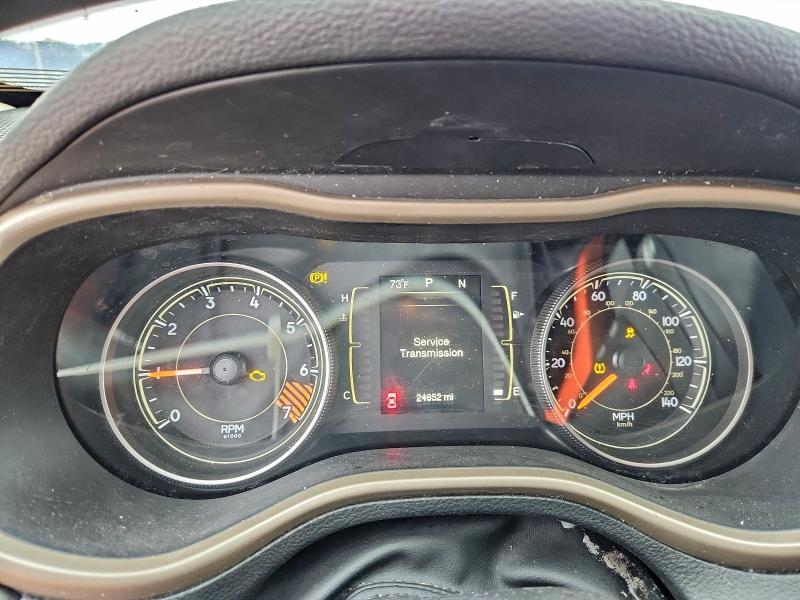 Photo 9 from auction – 2015 JEEP CHEROKEE L with VIN 1C4PJMCB7FW726346