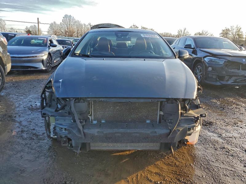 Photo 5 from auction – 2012 VOLVO S60 T5 with VIN YV1622FS3C2048247