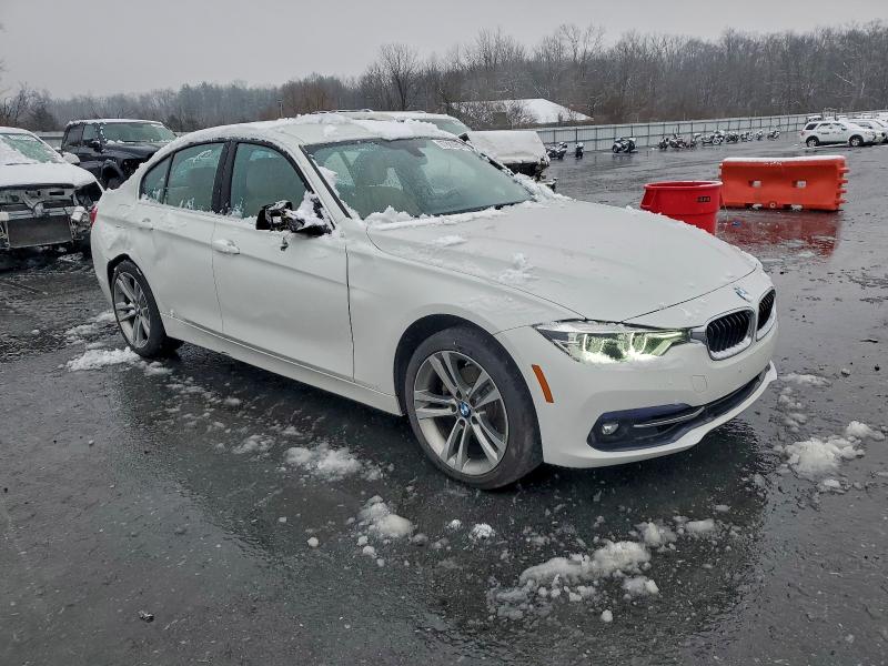 Photo 4 from auction – 2018 BMW 330 XI with VIN WBA8D9C53JEB35299