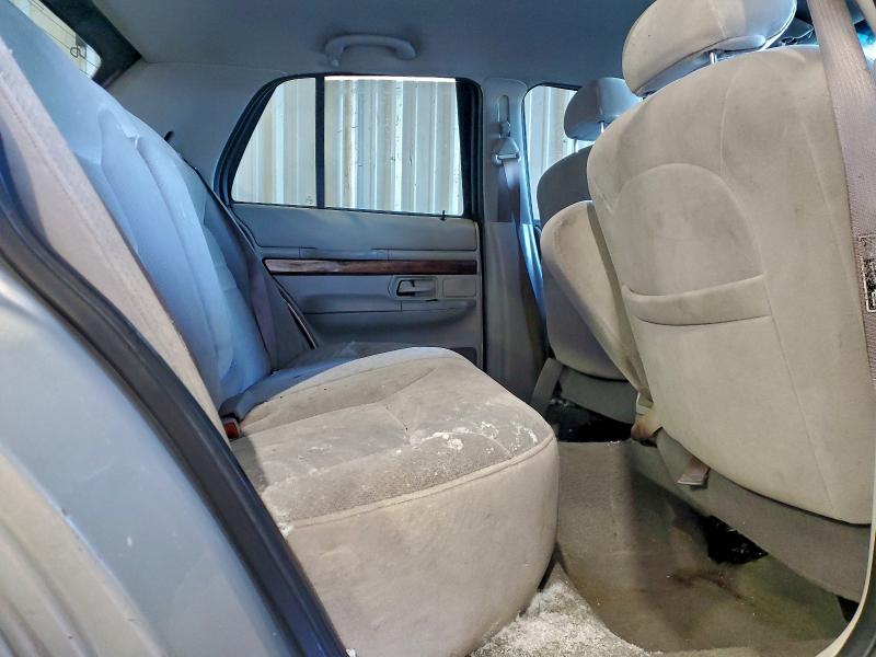 Photo 10 from auction – 2002 MERCURY GRAND MARQ with VIN 2MEFM74W62X654204