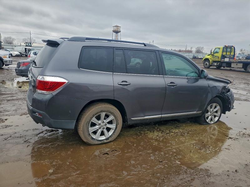 صورة رقم 3 من المزاد - 2011 TOYOTA HIGHLANDER مع VIN 5TDBK3EH0BS057821
