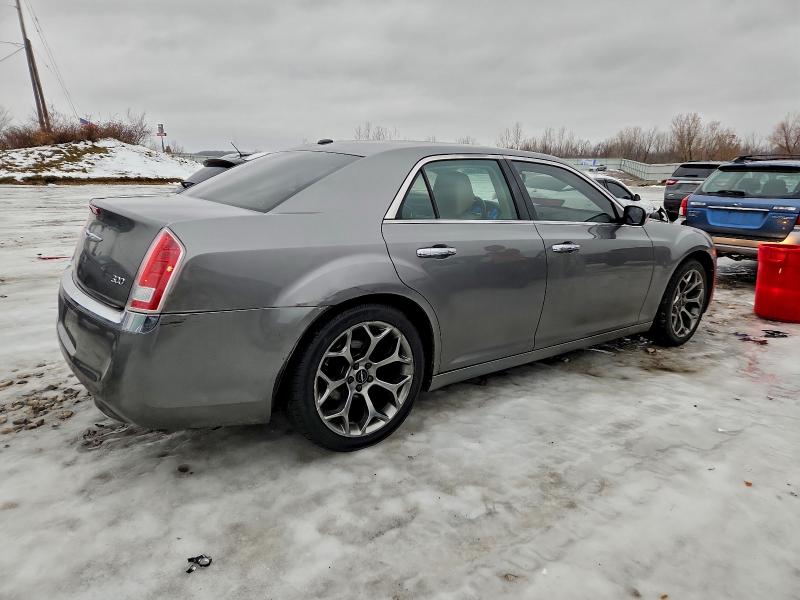 Photo 3 from auction – 2011 CHRYSLER 300 LIMITE with VIN 2C3CA5CG7BH564313