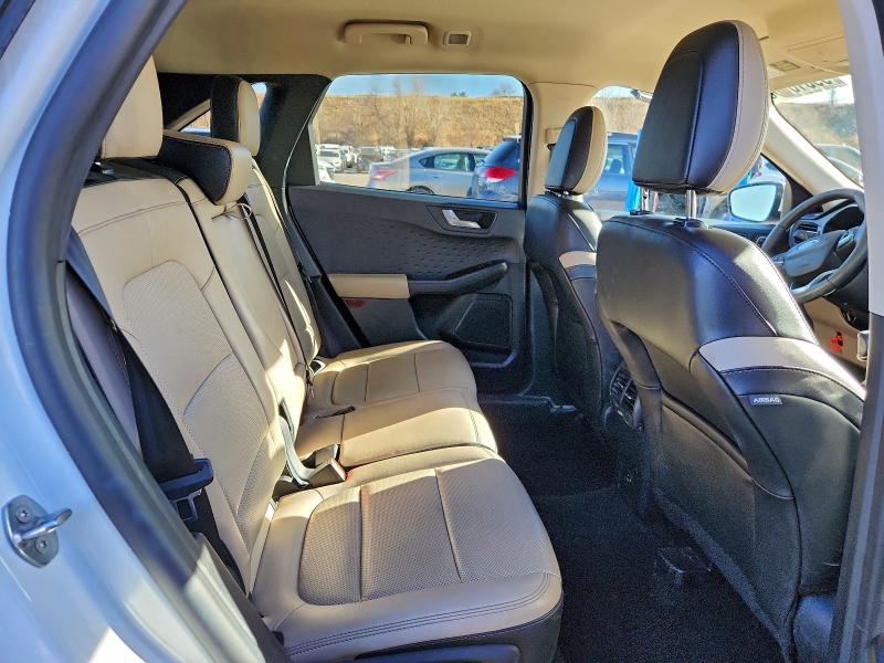 Photo 11 from auction – 2020 FORD ESCAPE SEL with VIN 1FMCU9H69LUB68243