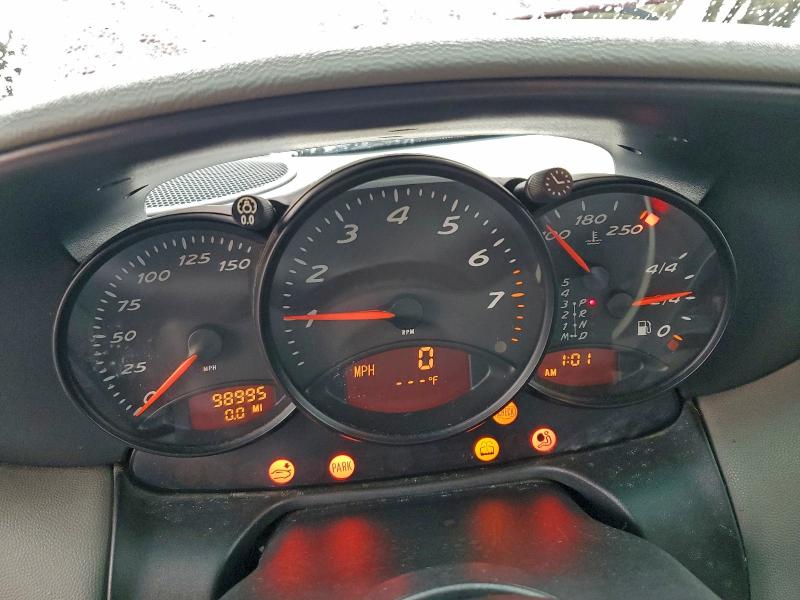 Photo 9 from auction – 1999 PORSCHE BOXSTER with VIN WP0CA2986XS620333