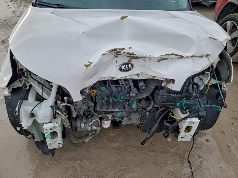Photo 11 from auction – 2015 KIA SOUL with VIN KNDJN2A28F7167286