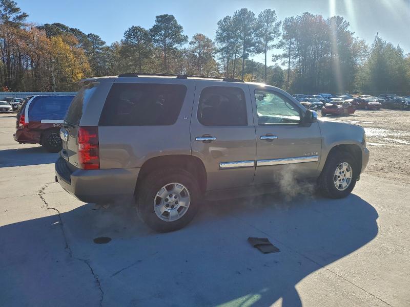 Photo 3 from auction – 2007 CHEVROLET TAHOE K150 with VIN 1GNFK13097J272399