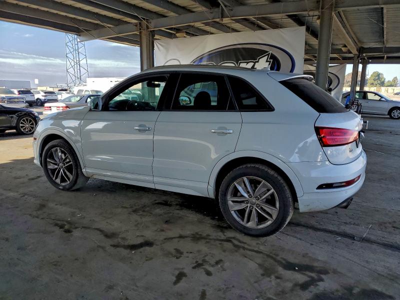 صورة رقم 2 من المزاد - 2018 AUDI Q3 PREMIUM مع VIN WA1BCCFS1JR022848