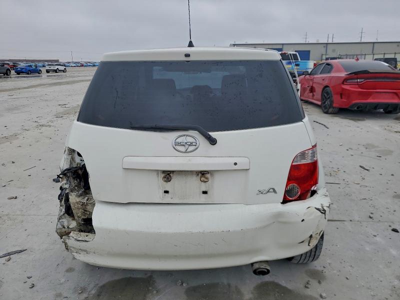 Photo 6 from auction – 2006 TOYOTA SCION XA with VIN JTKKT624460144834