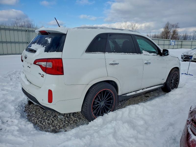 Photo 3 from auction – 2014 KIA SORENTO with VIN 5XYKWDA77EG462714