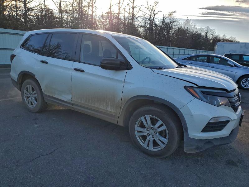 Photo 4 from auction – 2017 HONDA PILOT LX with VIN 5FNYF6H1XHB032601