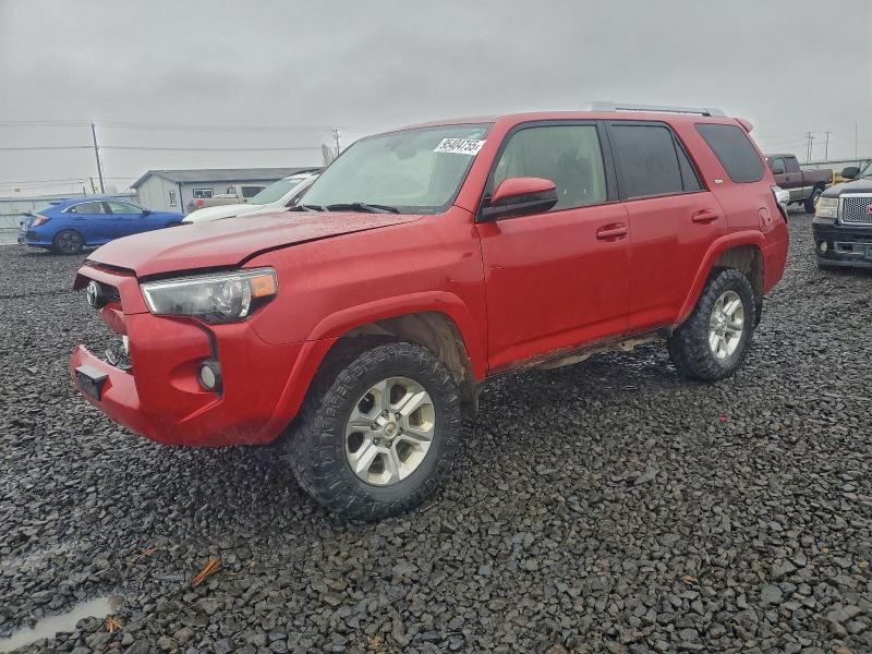 TOYOTA 4RUNNER SR 2018 with VIN JTEBU5JR2J5551621 - Photo from auction