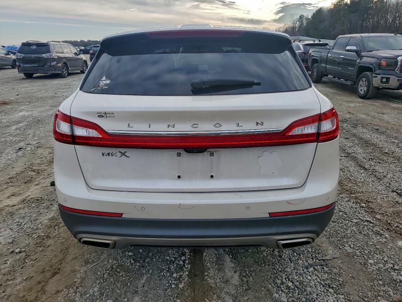 Photo 6 from auction – 2016 LINCOLN MKX SELECT with VIN 2LMTJ6KR2GBL64048