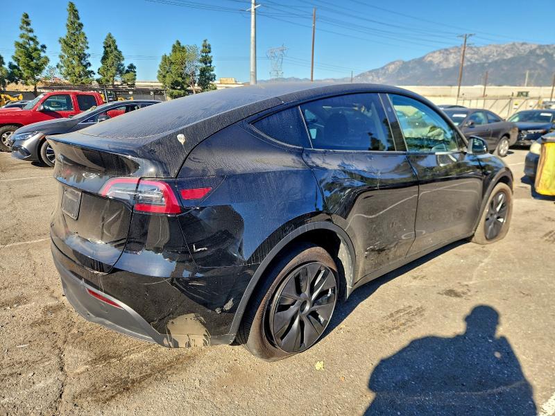 Photo 3 from auction – 2025 TESLA MODEL Y with VIN 7SAYGDED6SF320402