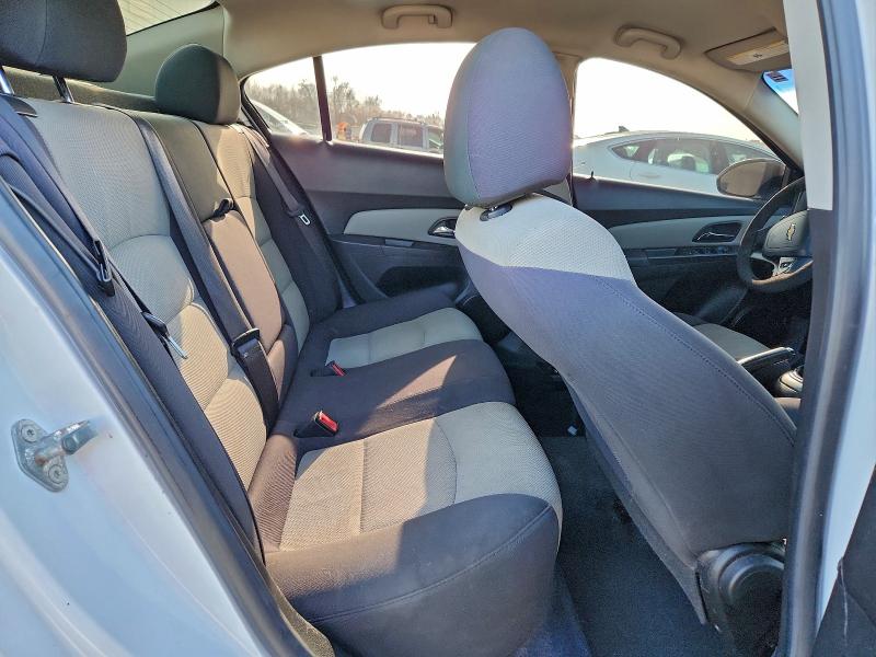 Photo 10 from auction – 2012 CHEVROLET CRUZE LS with VIN 1G1PD5SH1C7262522