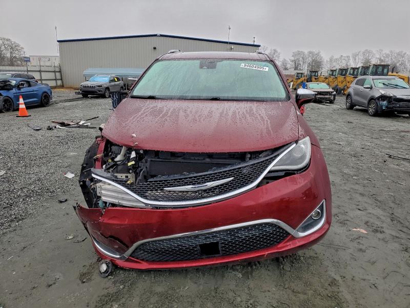 Photo 5 from auction – 2017 CHRYSLER PACIFICA L with VIN 2C4RC1GG0HR703719