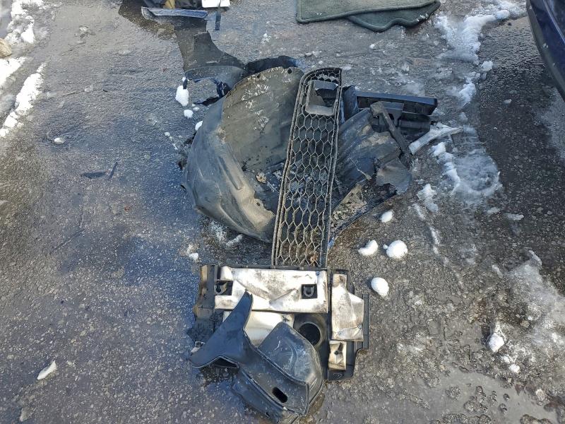 Photo 12 from auction – 2011 TOYOTA CAMRY BASE with VIN 4T1BF3EK1BU748699