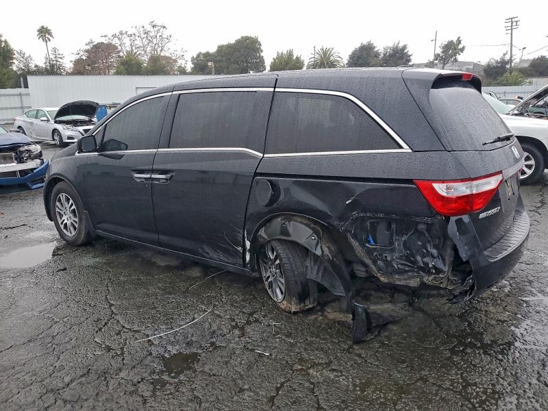 Photo 2 from auction – 2013 HONDA ODYSSEY EX with VIN 5FNRL5H65DB036634