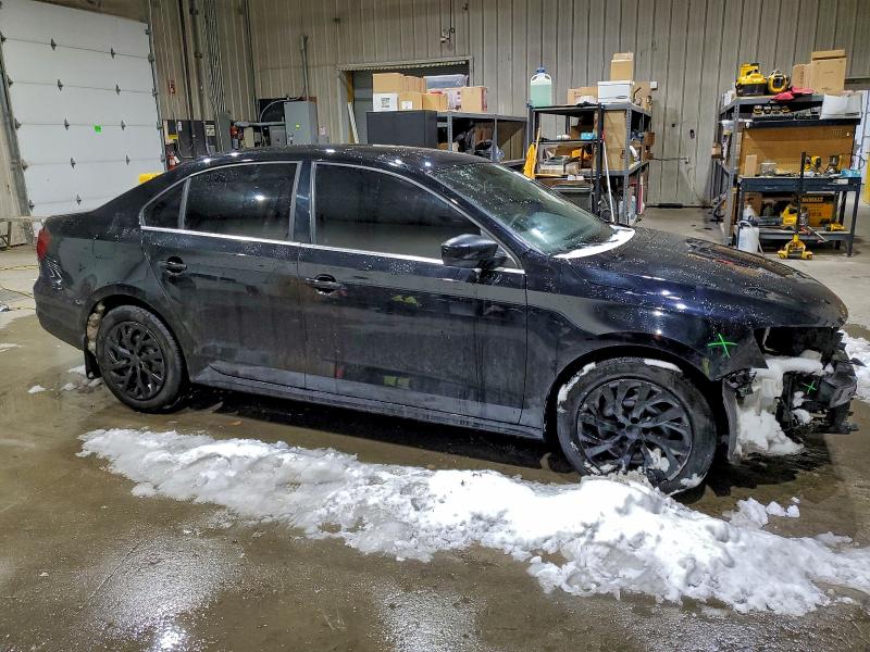 Photo 4 from auction – 2017 VOLKSWAGEN JETTA S with VIN 3VW2B7AJ3HM220208