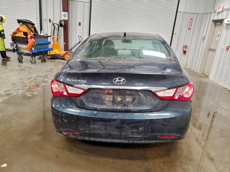 Photo 6 from auction – 2011 HYUNDAI SONATA GLS with VIN 5NPEB4ACXBH214600