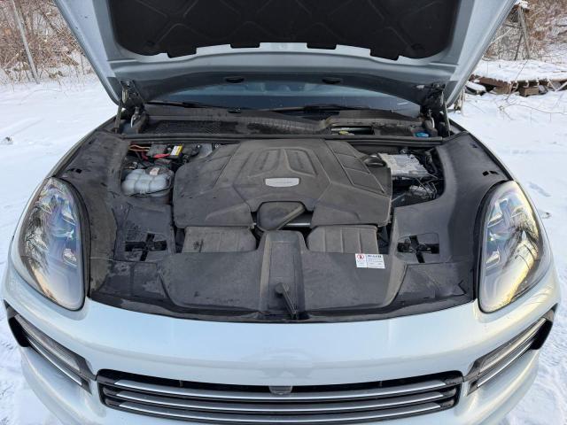 Photo 7 from auction – 2020 PORSCHE CAYENNE with VIN WP1AA2AY0LDA09682