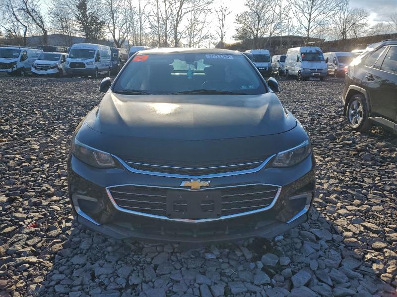 Photo 5 from auction – 2016 CHEVROLET MALIBU with VIN 1G1ZE5ST2GF305027