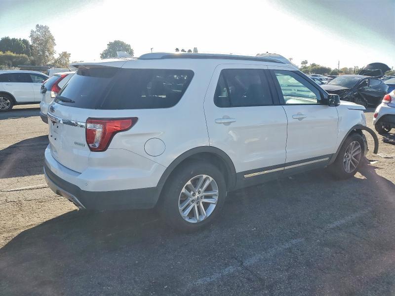 Photo 3 from auction – 2016 FORD EXPLORER X with VIN 1FM5K7DH9GGD35179