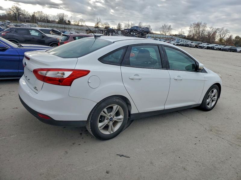 Photo 3 from auction – 2014 FORD FOCUS with VIN 1FADP3F26EL436449