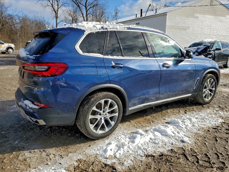Photo 3 from auction – 2019 BMW X5 XDRIVE4 with VIN 5UXCR6C54KLL03182