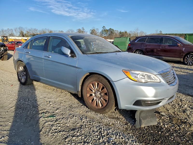 Photo 4 from auction – 2014 CHRYSLER 200 with VIN 1C3CCBAB4EN213919