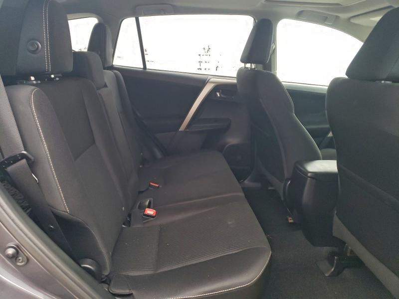 Photo 11 from auction – 2014 TOYOTA RAV4 XLE with VIN 2T3RFREV0EW137831