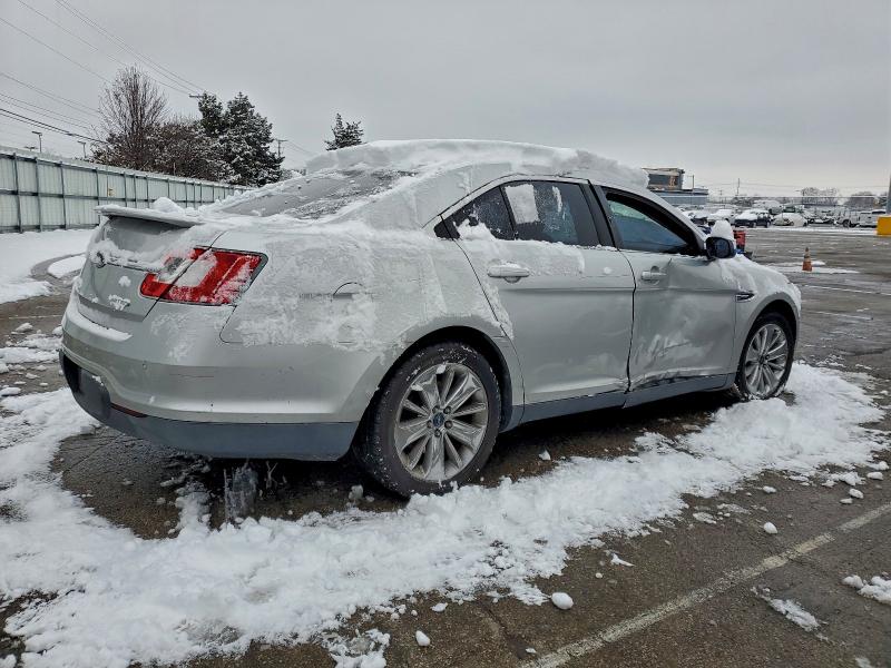 Photo 3 from auction – 2010 FORD TAURUS LIM with VIN 1FAHP2FW4AG122252