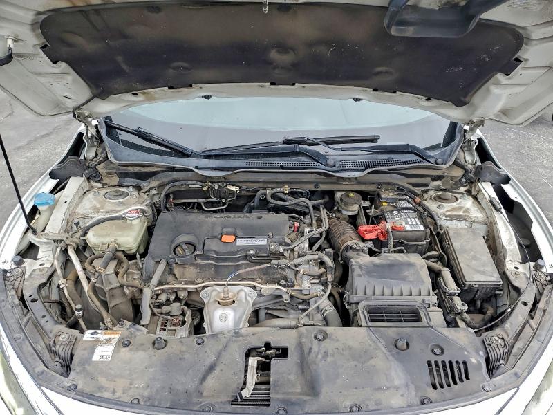 Photo 11 from auction – 2018 HONDA CIVIC LX with VIN 2HGFC2F56JH553055