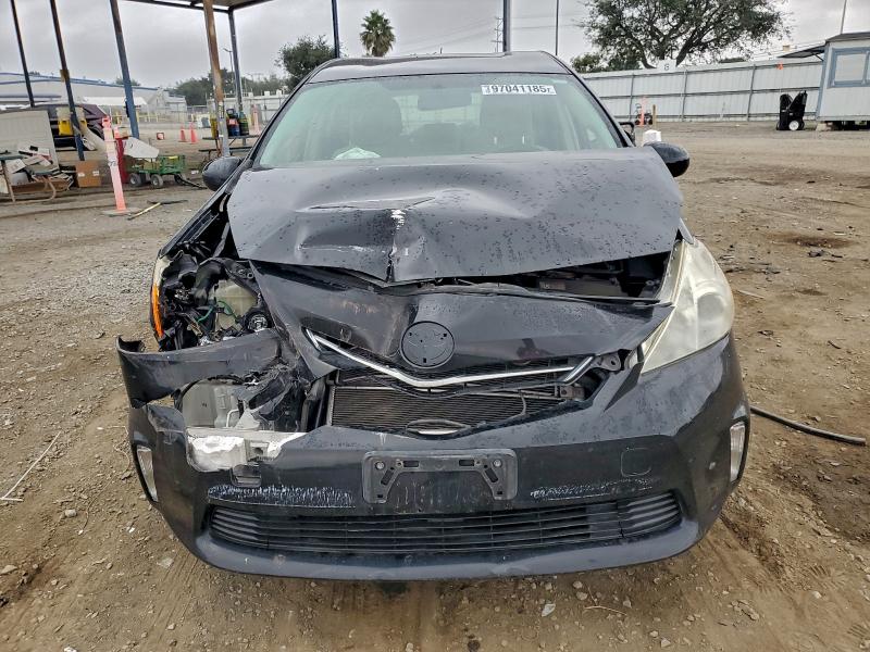 Photo 5 from auction – 2013 TOYOTA PRIUS V with VIN JTDZN3EU7D3235330
