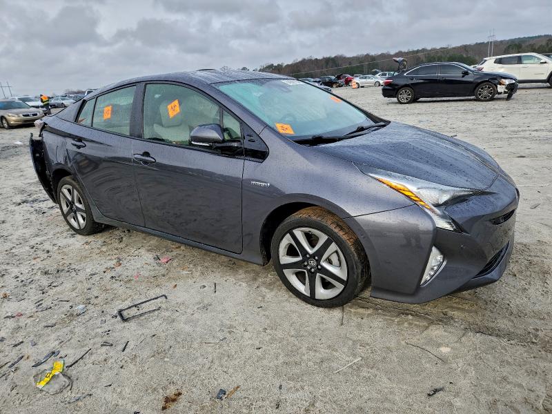Photo 4 from auction – 2017 TOYOTA PRIUS with VIN JTDKARFU3H3542532