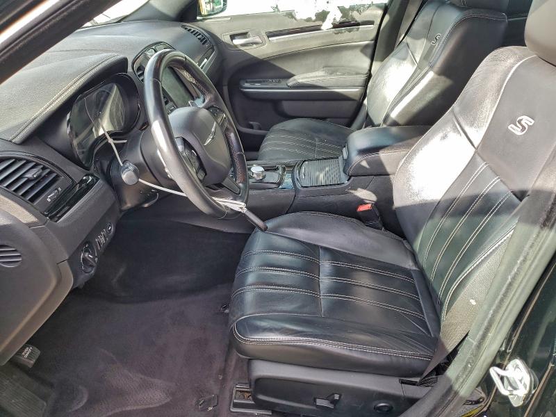Фото 7 с аукциона – 2017 CHRYSLER 300 S с VIN 2C3CCABG9HH662756