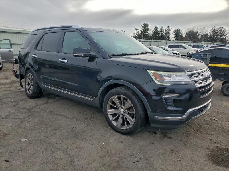 Фото 4 с аукциона – 2018 FORD EXPLORER L с VIN 1FM5K8F83JGA69698