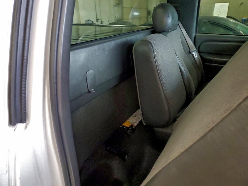 Photo 10 from auction – 2003 CHEVROLET SILVERADO with VIN 1GCEK14V73Z318970