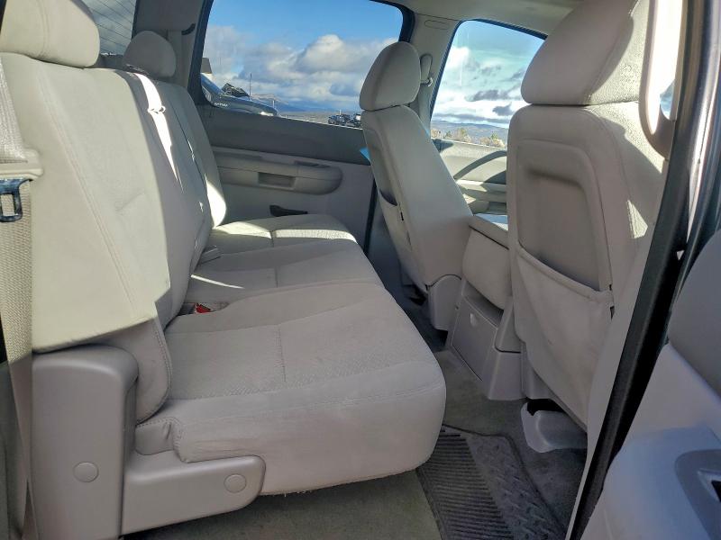 Photo 10 from auction – 2008 GMC SIERRA K25 with VIN 1GTHK23698F167118