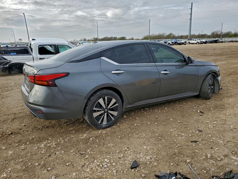 Photo 3 from auction – 2019 NISSAN ALTIMA SV with VIN 1N4BL4DV8KN313158