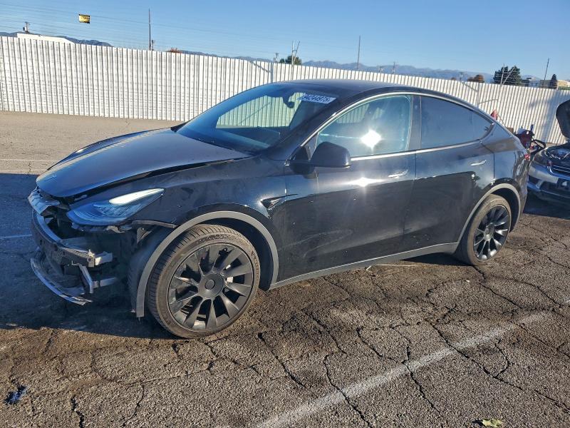TESLA MODEL Y 2022 with VIN 7SAYGDEE1NF506751 - Photo from auction