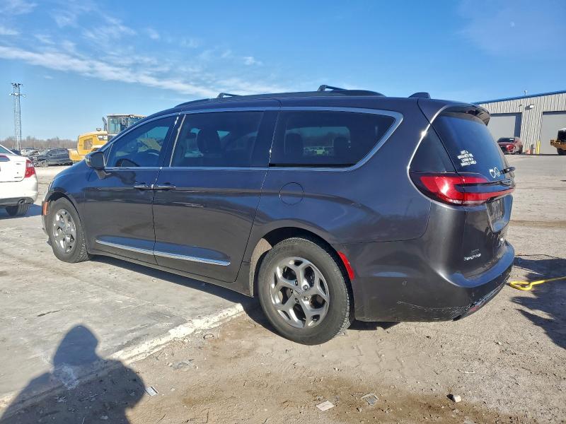 Photo 2 from auction – 2022 CHRYSLER PACIFICA L with VIN 2C4RC1GG8NR168487