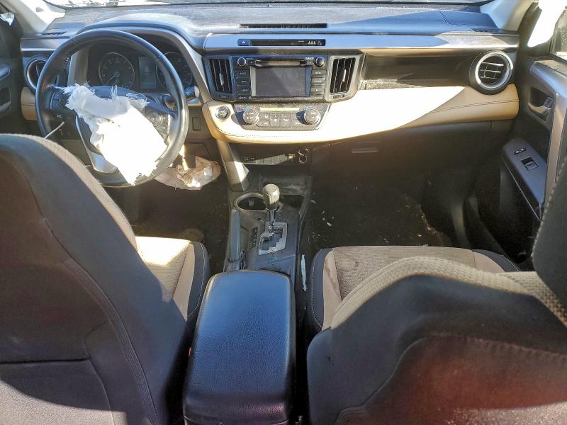 Photo 8 from auction – 2018 TOYOTA RAV4 ADVEN with VIN JTMRFREV2JJ235591